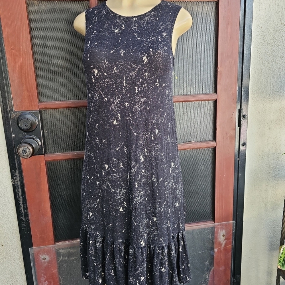 Sleeveless Black Speckle Midi Dress with Ruffle Hem